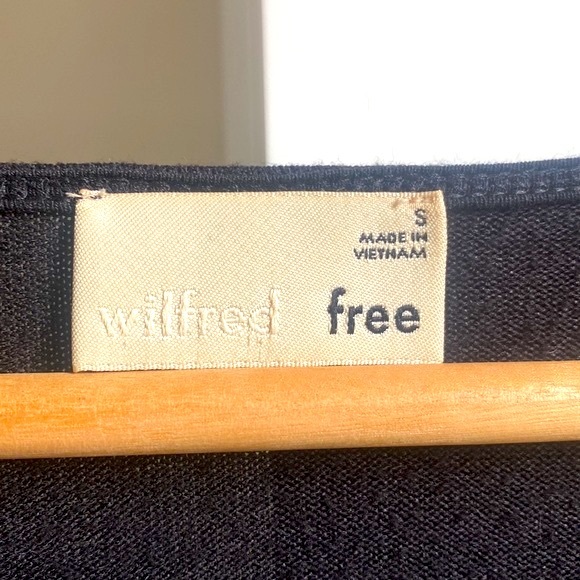 Aritzia Wilfred Free Lorelei Dress in black - Picture 7 of 12